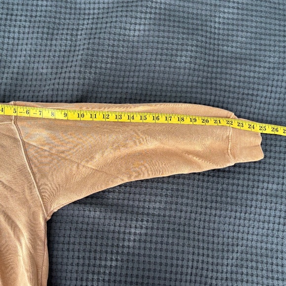 Beige/caramel sweatshirt - Picture 4 of 8